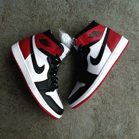 Nike Jordan Retro 1 Red