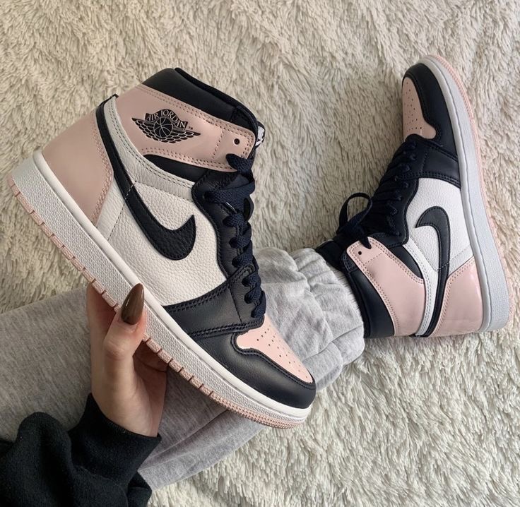 Nike Jordan Retro 1